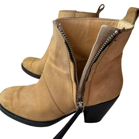 Acne Studios Pistol Nubuck Leather Ankle Boots Tan Brown Italy Women’s Size 8.5 - Picture 13 of 13
